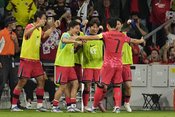 Mídia coreana: Os resultados da competição de novembro da seleção coreana são muito importantes e afetarão o sorteio da segunda divisão da Copa do Mundo.