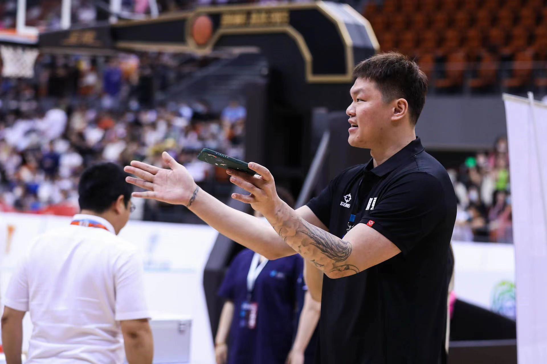 Zhu Fangyu fala sobre contratar o ex-jogador de Magic Quinn: Sua habilidade técnica abrangente é a de um guerreiro hexagonal