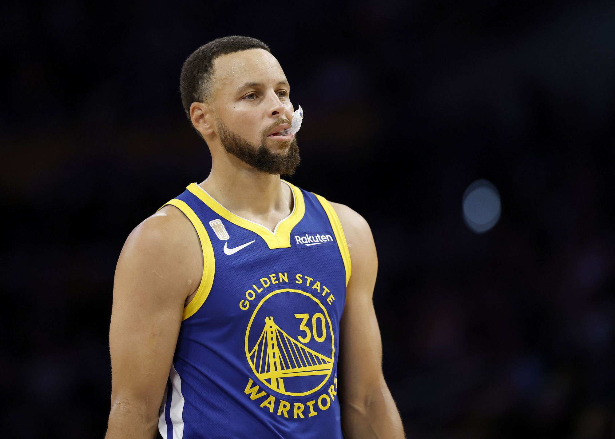 Perseguindo o sonho: sem Curry, ninguém usaria Under Armour. Ele poderá ter mais sucesso do que Jordan se permanecer na Nike.